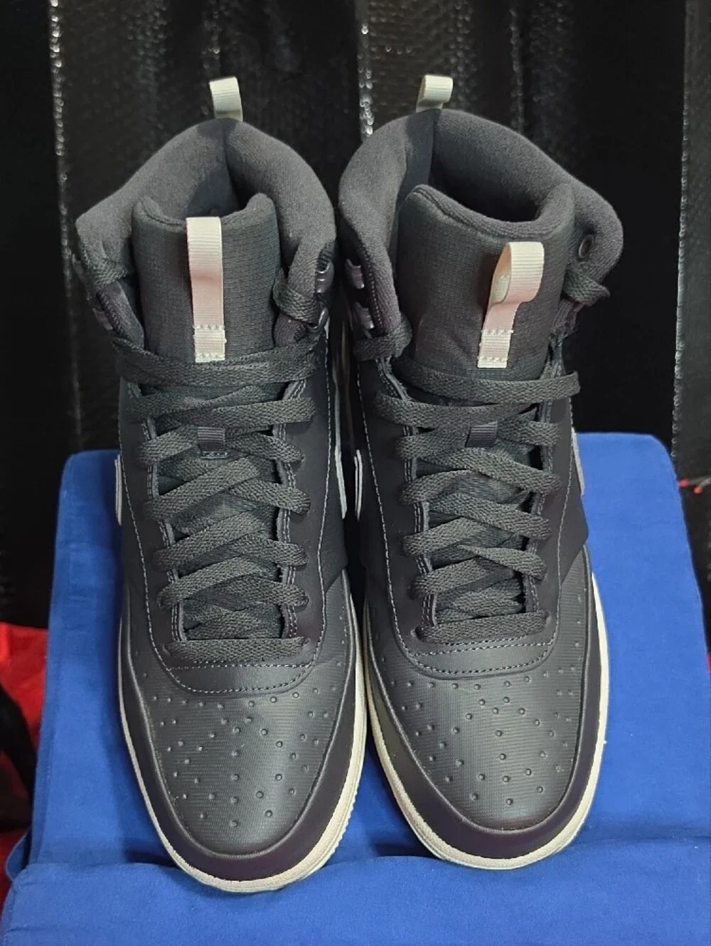 Nike Men’s Mid-Top Sneakers - Black & Cream